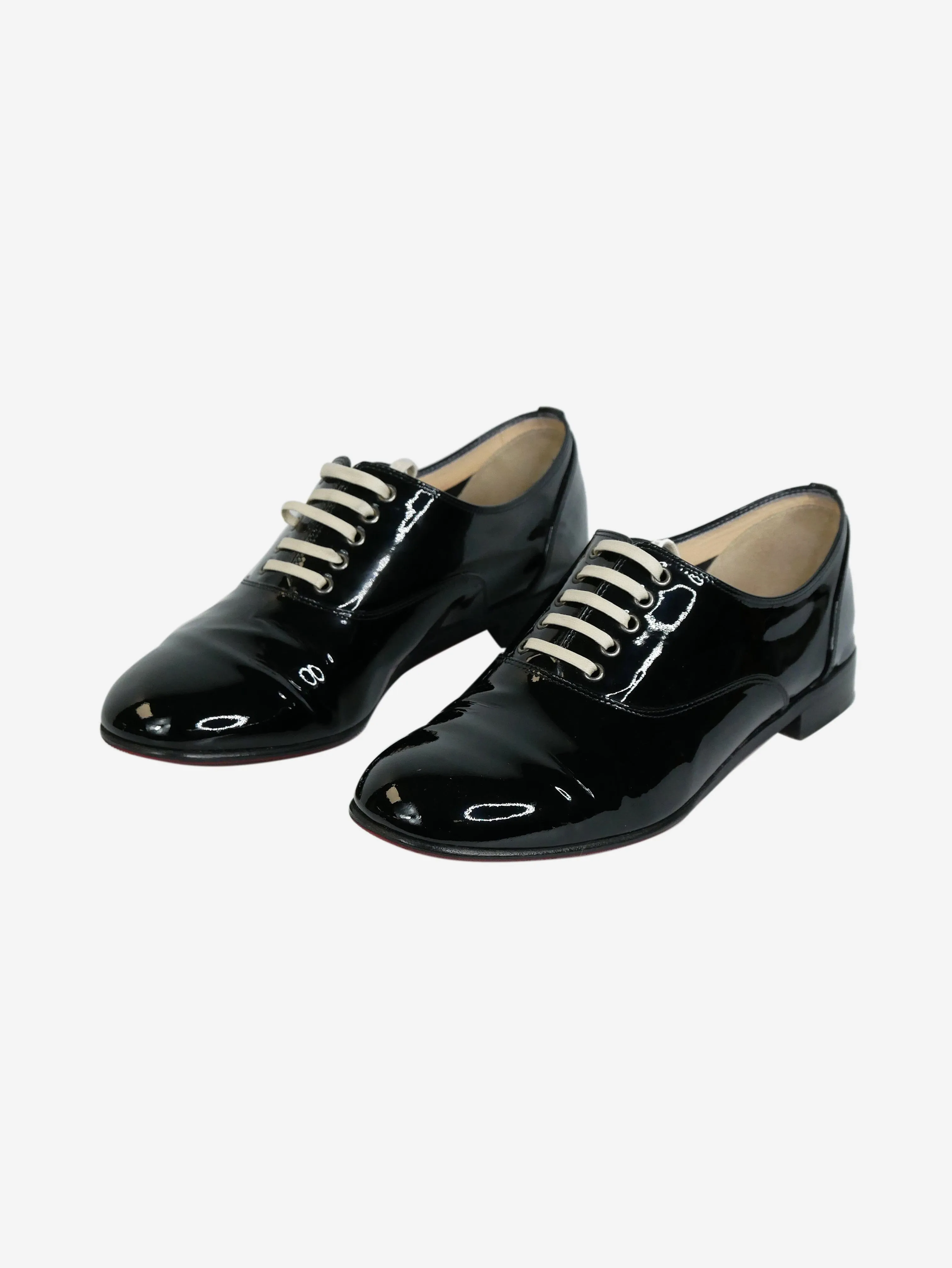 Black patent flat shoes with white laces - size EU 37.5